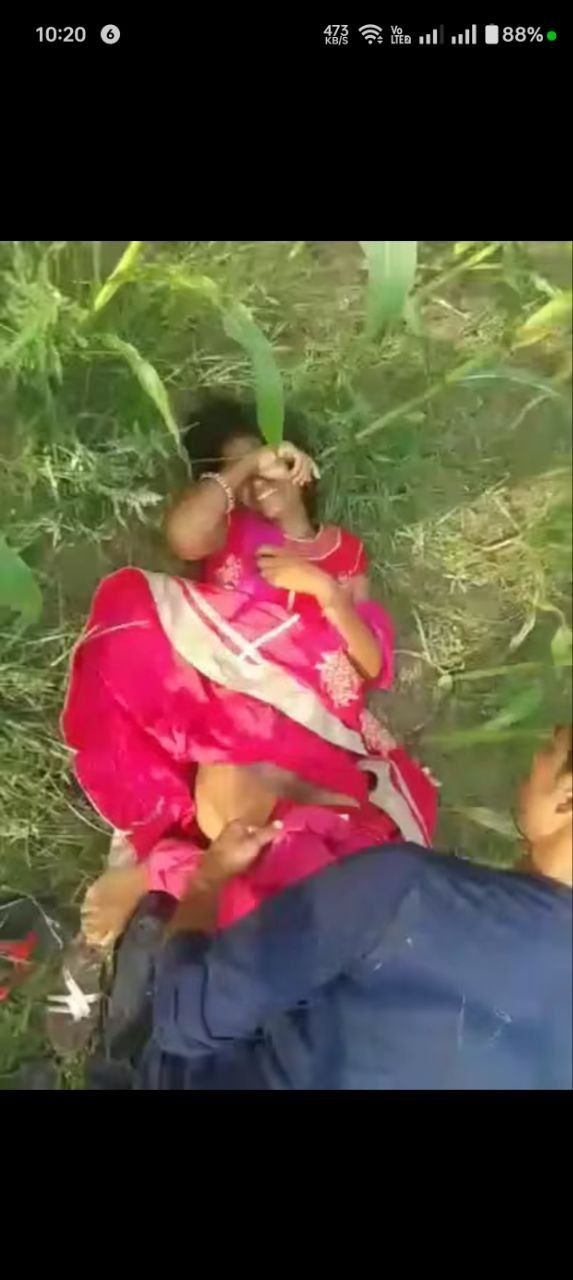 ভুট্টা খেতে নিয়ে জোর করে ধর্ষণের ভিডিও তিনজন মিলে ধর্ষণ করলো 🔥🔥
